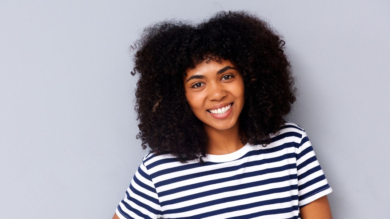 Video testimonial thumbnail